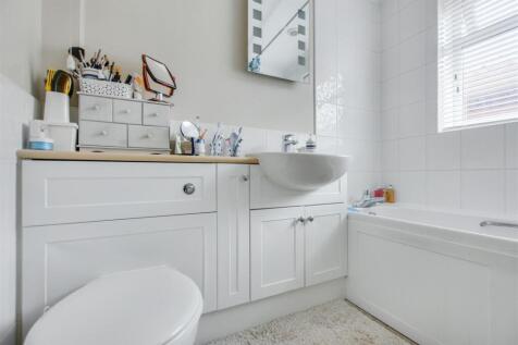 Bathroom.jpeg