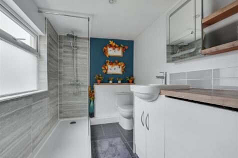 Bathroom.jpeg