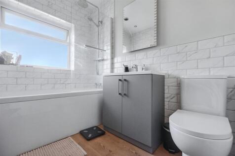 Bathroom.jpeg