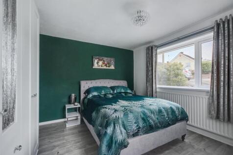 Bedroom 1_3.jpeg