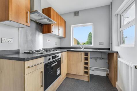 Kitchen_2.jpeg