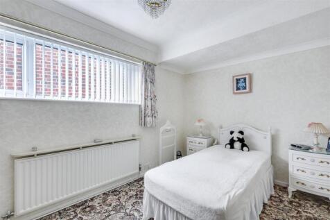 GROUND FLOOR BEDROOM ONE
