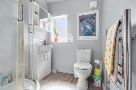 Bathroom.jpeg