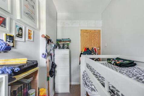 Bedroom 3_3.jpeg