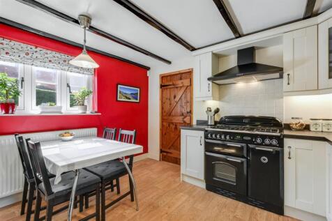 Kitchen_3.jpeg