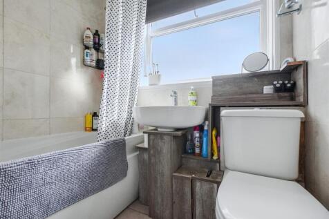 Bathroom.jpeg
