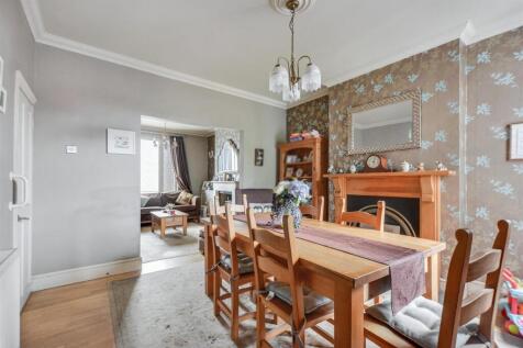 Dining Room_1.jpeg
