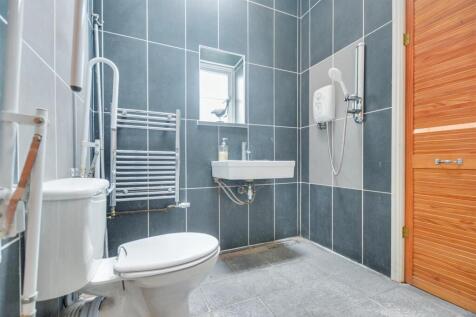 Shower Room.jpeg