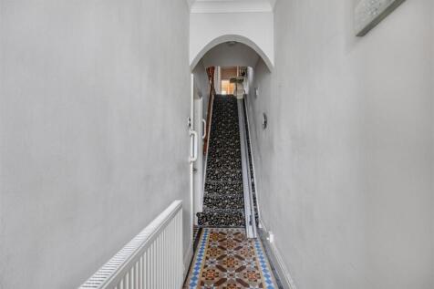 Entrance Hall.jpeg