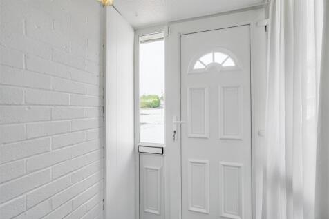 Porch.jpeg