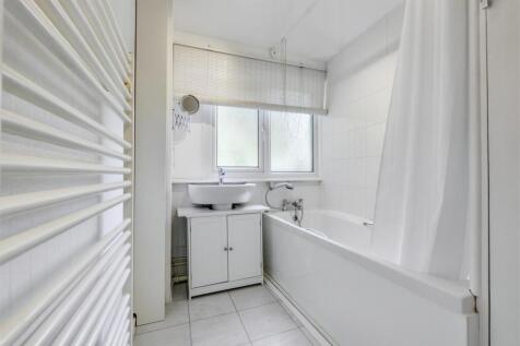 Bathroom.jpeg