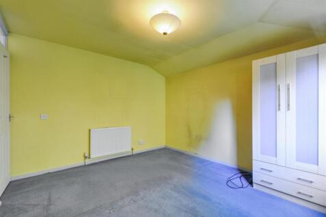 Bedroom 3_2.jpeg