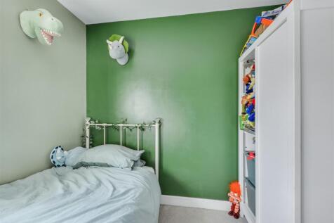 Bedroom 3_2.jpeg