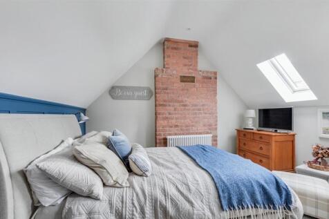 old school bed 2.jpg