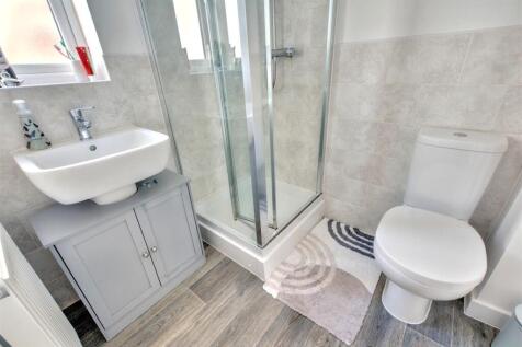 Ensuite_1.jpeg
