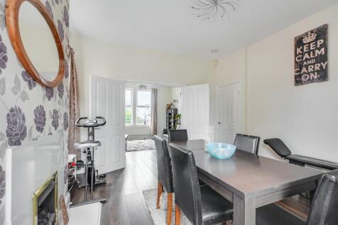 Dining Room_2.jpeg