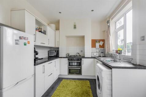 Kitchen_1.jpeg