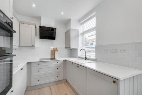 Kitchen_3.jpeg