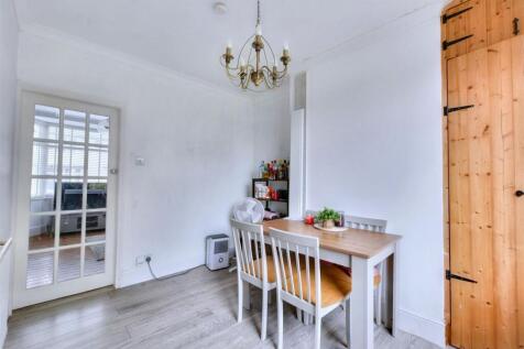 Dining Room_2.jpeg