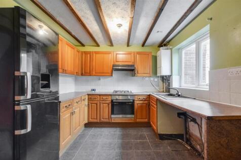 Kitchen_1.jpeg