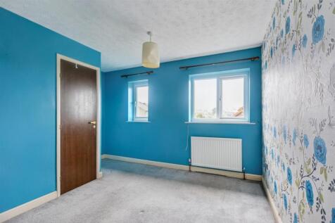 Bedroom 1_1.jpeg