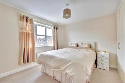 Bedroom One_3.jpeg