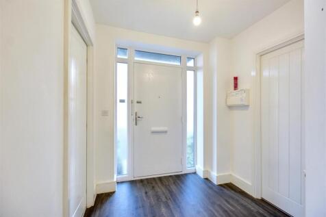 Entrance Hall_2.jpeg