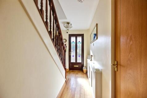 Entrance Hall_2.jpeg