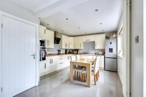 Kitchen Diner_1.jpeg