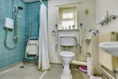 EN-SUITE WET ROOM