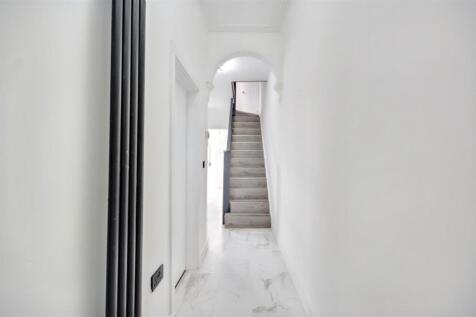 Entrance Hall.jpeg