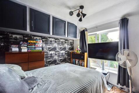 Bedroom 2_1.jpeg
