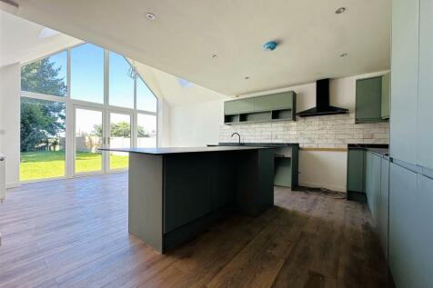Living Kitchen Room