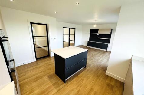 kitchen1.jpg
