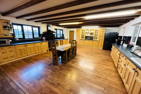Kitchen Diner