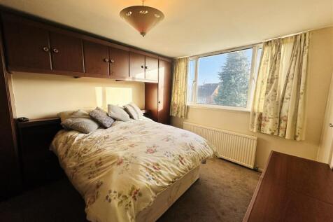 Bedroom2.jpg