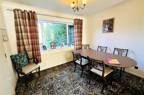 Dining area.jpg
