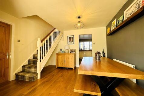 Dining Room1.jpg
