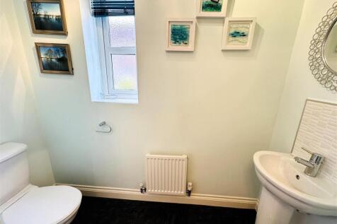 Ground Floor w.c