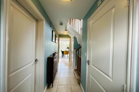 Hallway ML.jpg