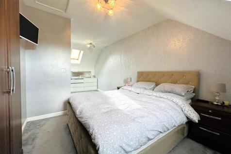 Bedroom1.jpg