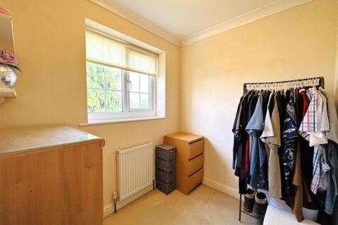Dressing Room.jpg
