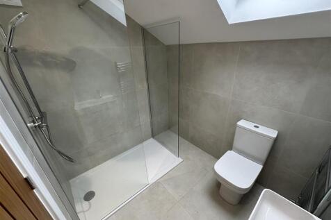 shower room.jpg