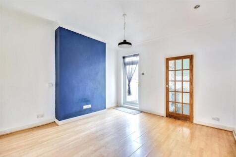 Dining Room_1.jpeg