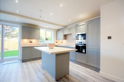 Dining/Living Kitchen