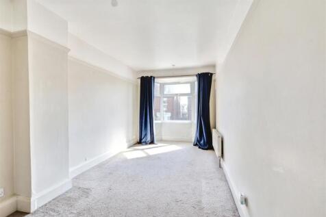 Bedroom 2.jpeg