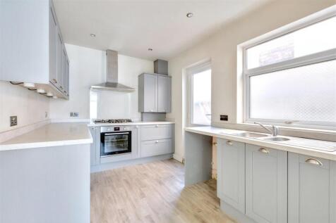 Kitchen_1.jpeg