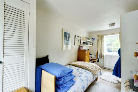 Bedroom 2_1.jpeg