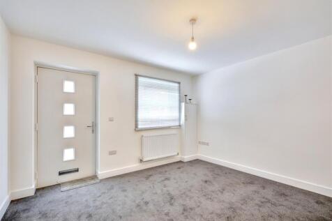 Lounge/Sitting Room