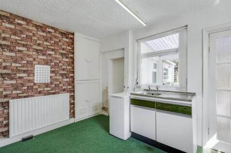 Kitchen 1_1.jpeg